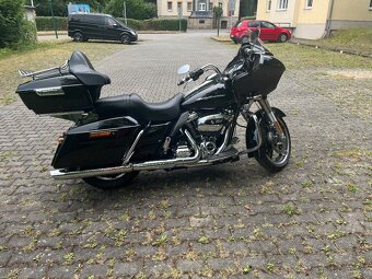 Harley davidson Road Glide Special 107 - 2