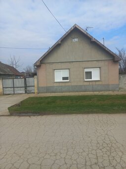 🏡 Na prodej RD – pohodlí, prostor a klid - Republika Srbsko - 2