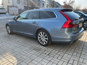 Volvo V90 - 2