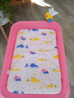 Baby born přebalovací stůl pro panenky - 2