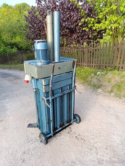 MÁLO POUŽITÝ PAKETOVACÍ LIS - 2