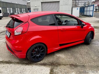 Ford Fiesta ST - 2