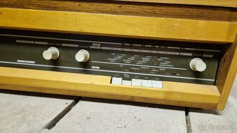 Elektronkové rádio Tesla Opereta 1021A - 2