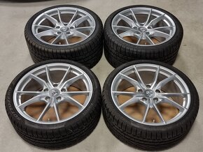 originál alu PORSCHE 911 991.2 8,5 a 11x20" 5x130 s pneu - 2
