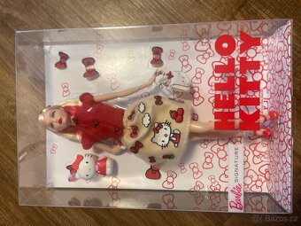 Barbie x Hello Kitty Limitovaná edice Panenka - 2