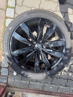 Alu disky Volkswagem Touareg R21 Suzuka - 2