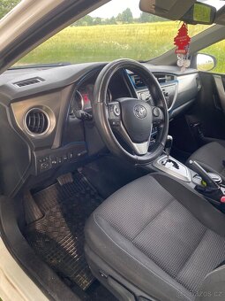 Toyota Auris Touring Sports 1.6 97KW - 2