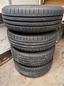 Sada letních pneumatik 195/70 R14 - 2