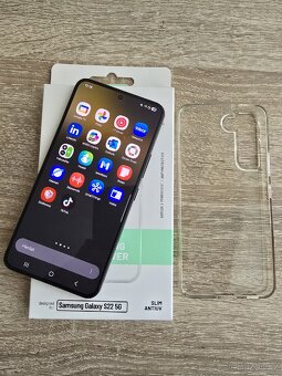 Samsung Galaxy S22 Black Top Stav - 2
