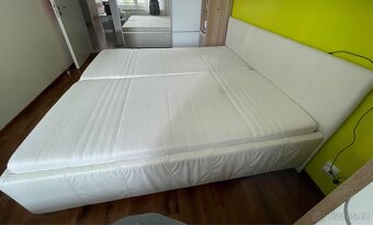 Čalouněná postel 180x200 s úložným prostorem - 2