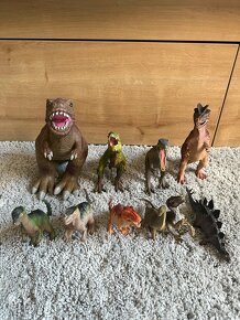 Dinosauři - 2