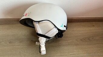 lyžařská helma dětská/juniorská - 2