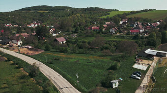 Prodej stavebního pozemku 468,5 m2 v Kyjově-Bohuslavicích - 2