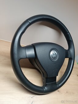 Tříramenný Volant VW Golf V/ Passat B6 - 2