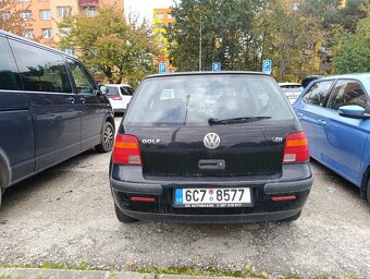 Prodám Wolkswagen Golf 4 1.9. SDI - 2