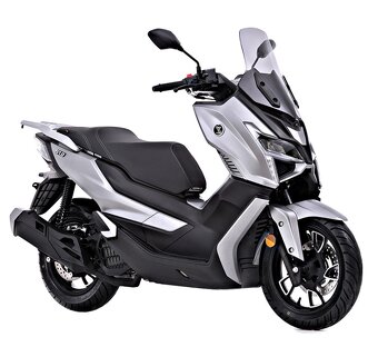 Skútr Voge SR1 125i GT SILVER - nový, záruka. - 2