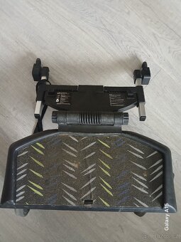 Stupátko ke kočárku - 2