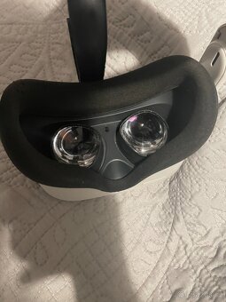 Meta Oculus Quest 2 64GB - 2