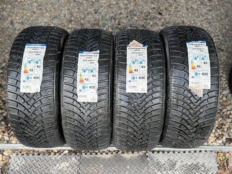 205/45/17 zimní nepoužitá sada Falken - 2