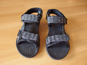 Outdoorové sandále / sandály zn. Hannah v. 39 - NOVÉ - 2