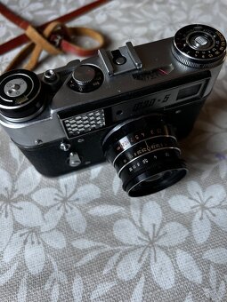 Fotooaparát FED-5 , originální pouzdro - 2