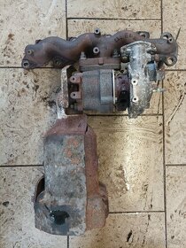 Díly motoru YD22 Nissan - 2