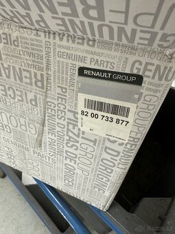 Originál přední světlomet DACIA SANDERO 1 - 2