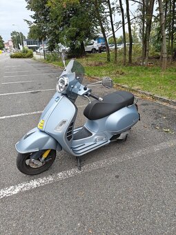 Vespa GTS 300 SuperTech - 2