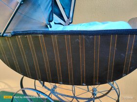 Starožitný kočárek pro panenky č. 205 - 2