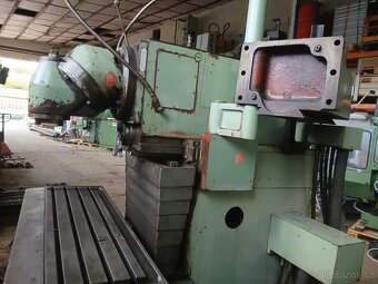 Konzolová frézka TOS FGS 32/40 (8586) - 2