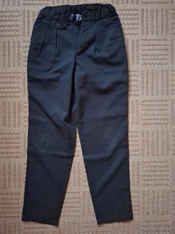 Bila kosile,spolecenske kalhoty - 2