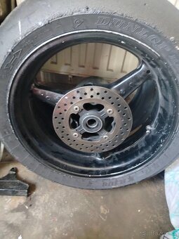 kola honda cbr 1000 rr - 2