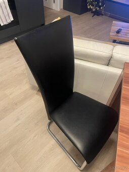 Prodám jídelní židle a stůl - 2