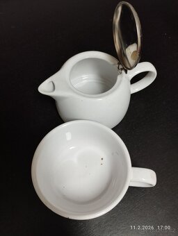 Čajová konvice - 2