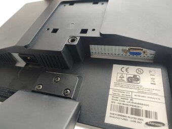 Samsung SyncMaster 940NW ( 12 měsíců záruka+Faktura ) - 2