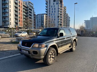 Mitsubishi Pajero sport - 2