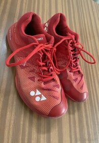 Sálové boty (Badmintonové) Yonex Aerus 3 Červené Velikost 40 - 2