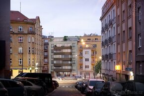 Prodej nebytových prostor v Praze Nuslích, 78 m2 - 2