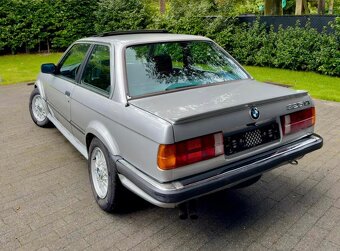 BMW e30 325iX - 2