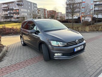 VW Touran R-line / DSG / 7mist - 2