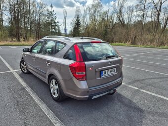 Kia Cee,d 2011,1,4i,77kw, motor 15000km - 2