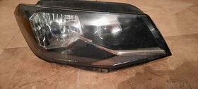 Prave predni svetlo vw caddy 2k1 - 2