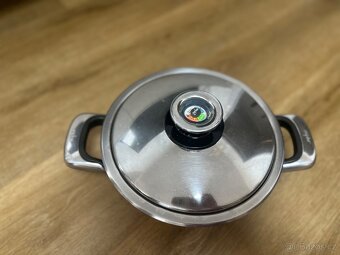 Zepter hrnec s víkem a Thermo Control – průměr 23 cm - 2