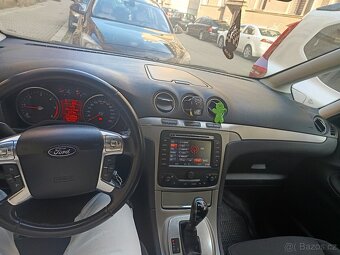 Ford Galaxy 2011 – 2.0 TDCi, 7 míst, automat - 2