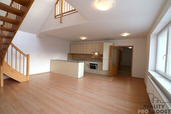 Exkluzivní mezonetový byt 3+kk 104,5m² v těsné blízkosti cen - 2