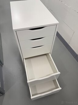 Ikea Alex zasuvkovy diel - 2
