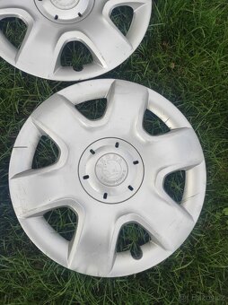 Sada 4 kusů poklic Škoda (15") - 2