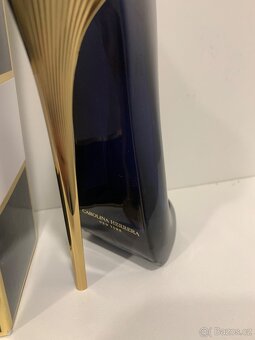 Parfém carolina herrera - 2