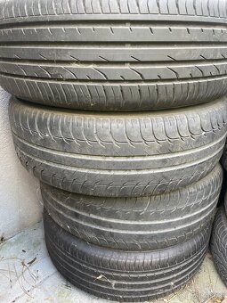Použité pneu 215/55 r18 - 2