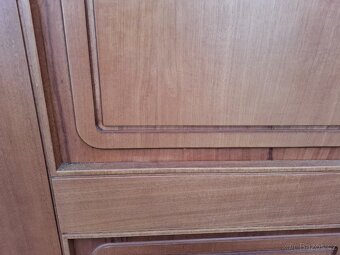 Prodám bytelné interiérové dveře Masonite 80 levé + 90 pravé - 2